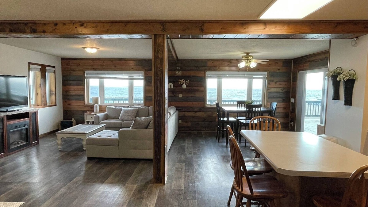 Devils Lake House | "Ackerman Lakeside" - 3 Story, 4 Bed, 3 Bath