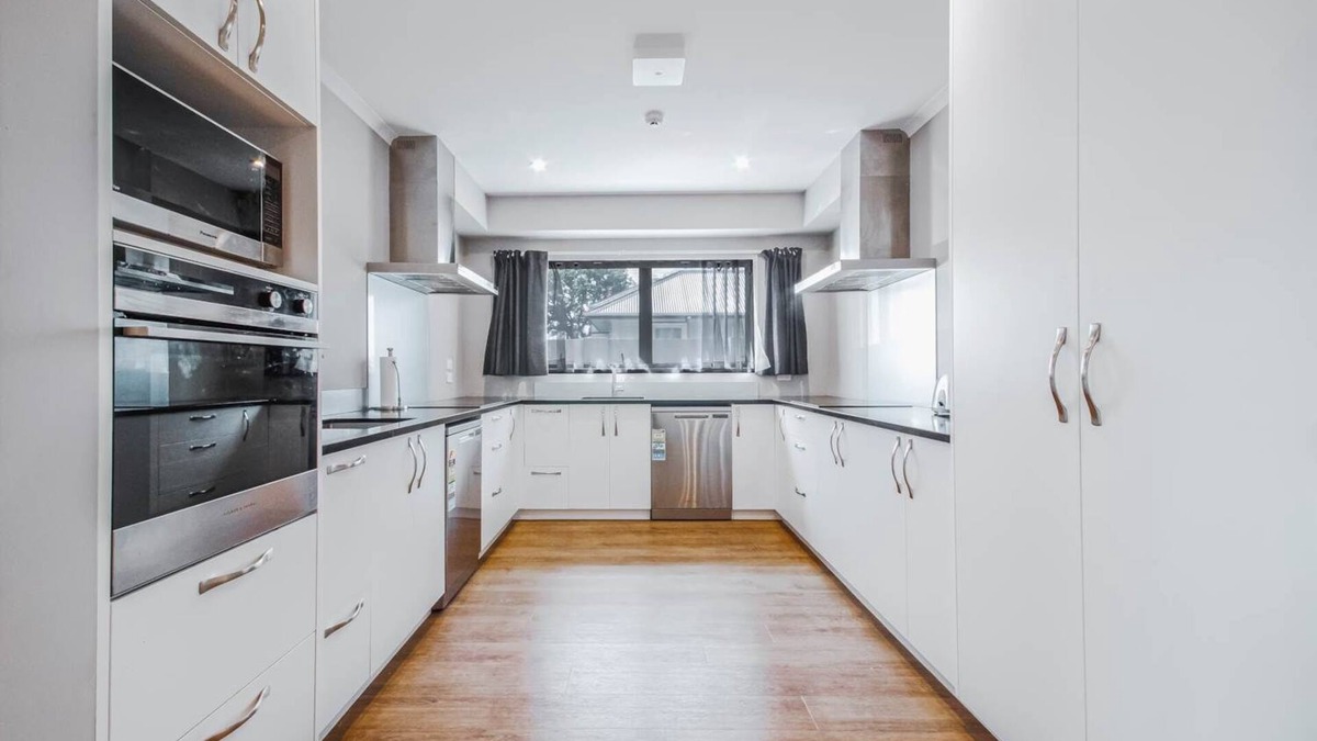 Papatoetoe Hotel | ACL Studio Units