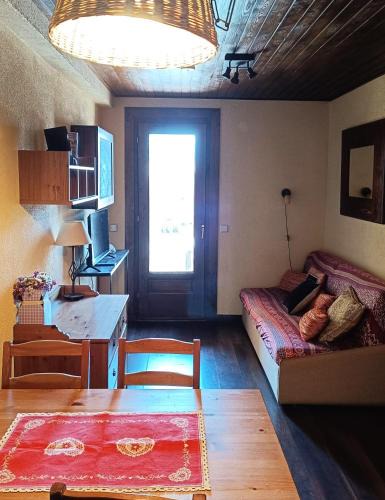 Font-Romeu-Odeillo-Via Apartment | Acogedor apartamento en Font Romeu-Via I