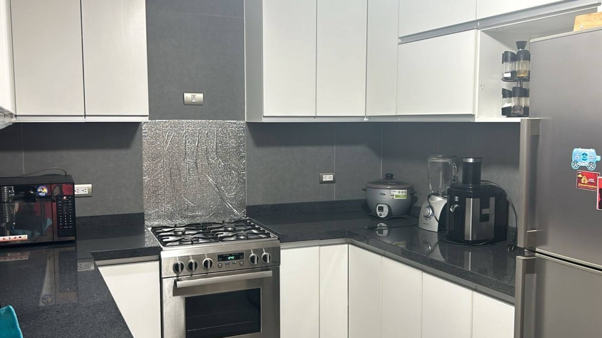 Cayma Apartment | Acogedor y Amplio Departamento en Cayma, Arequipa con Vista al Misti