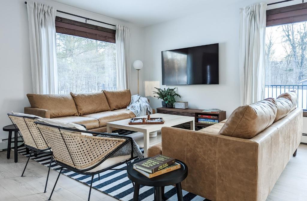 Cairo House | Acorn Bungalow - Luxury Cabin, Catskills, Windham Mountain, Hunter Mountain