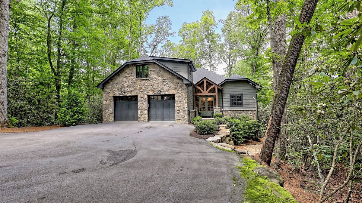 Wiley House | Acorn One Lake Burton
