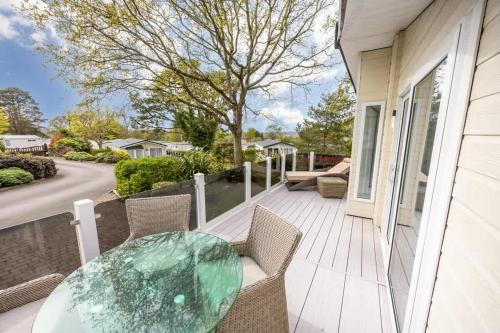 Hamworthy House | Acorns