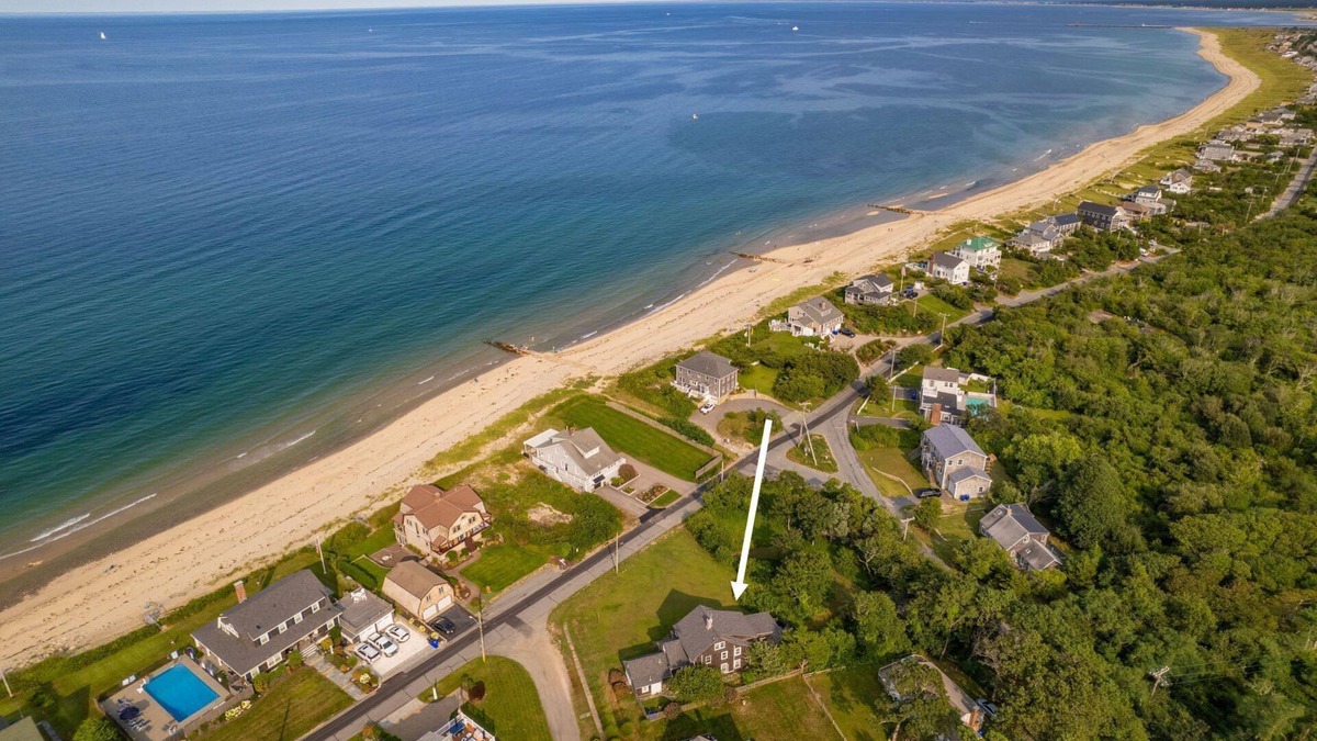 Sagamore Beach House | Across the street from Sagamore Beach