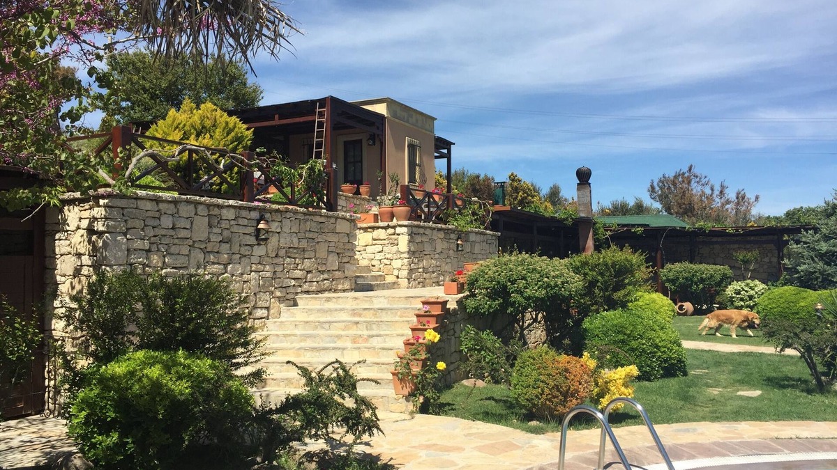 Bozcaada Hotel | Ada Bacchus Hotel