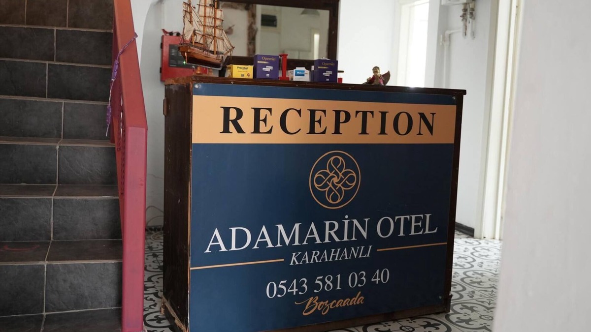 Bozcaada Bed & Breakfast | Ada Marin Karahanlı Otel