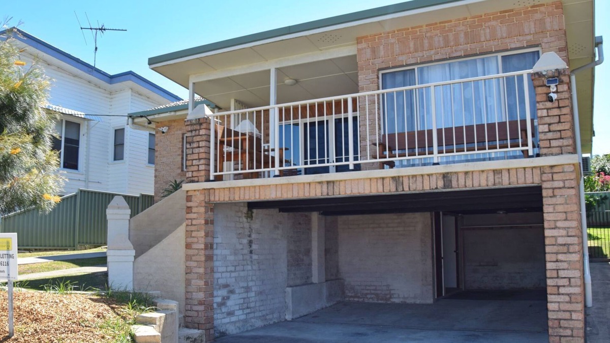South West Rocks House | Adaco's '19 On Sturt'