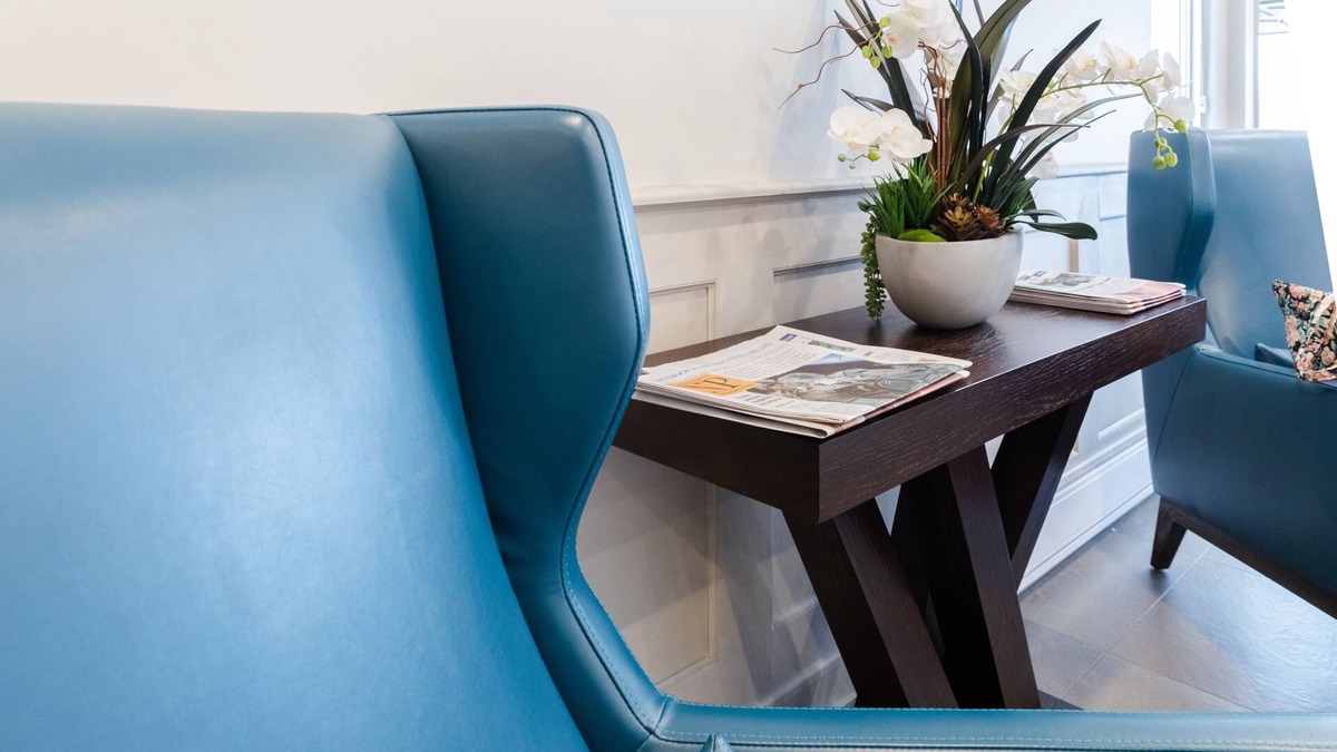Ottawa Division Hotel | Adam's Airport Inn