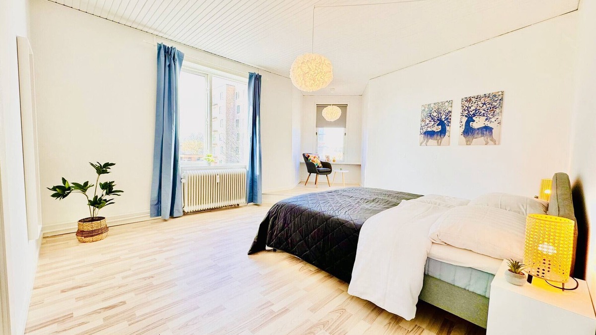 Bronderslev Apartment | aday - 4 bedrooms holiday apartment in Brønderslev