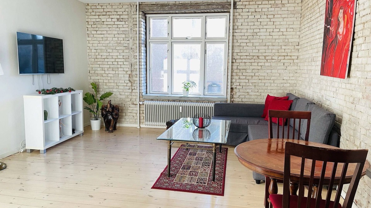 Aalborg Apartment | aday - Central cozy and bright apartment