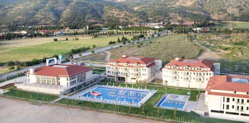 Karahayit Hotel | ADEMPİRA TERMAL&SPAHOTEL