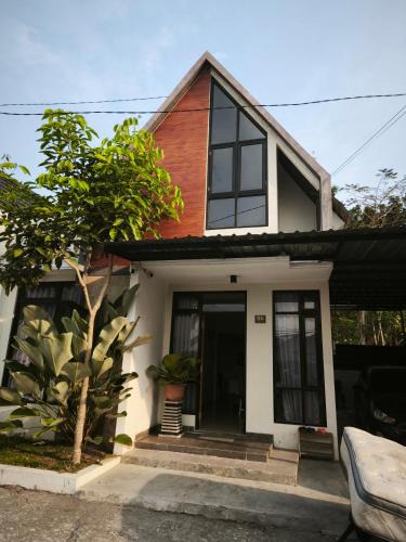 Kasihan House | AdiBerlianohomestay