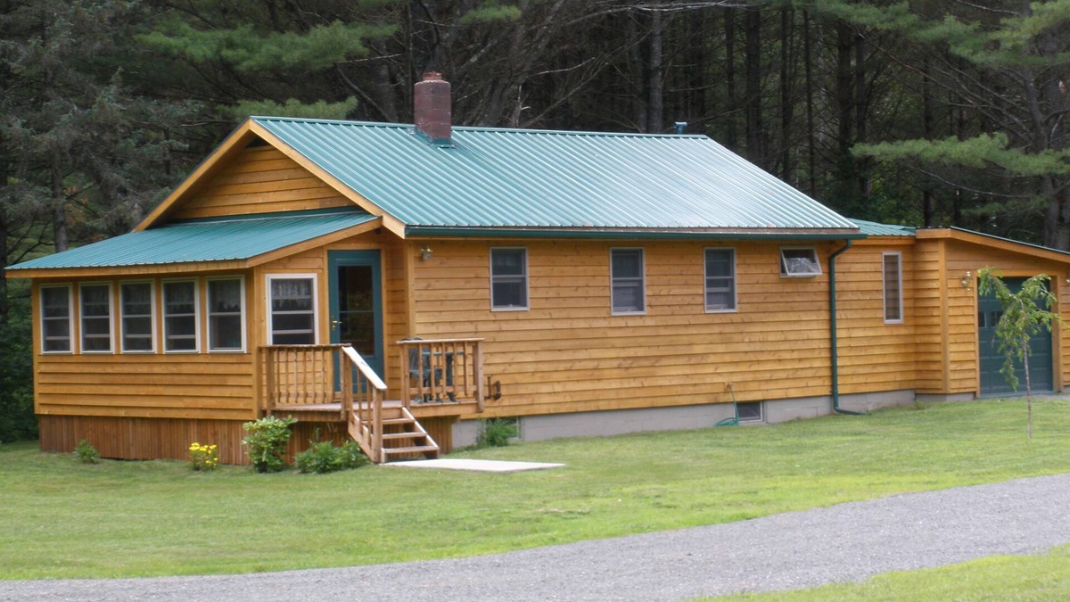 Wells Cabin | ADIRONDACK FUN - HIKE, KAYAK, EXPLORE, MAKE SMORES, R&R