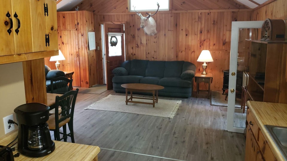 Woodgate Cottage | Adirondack Getaway!!