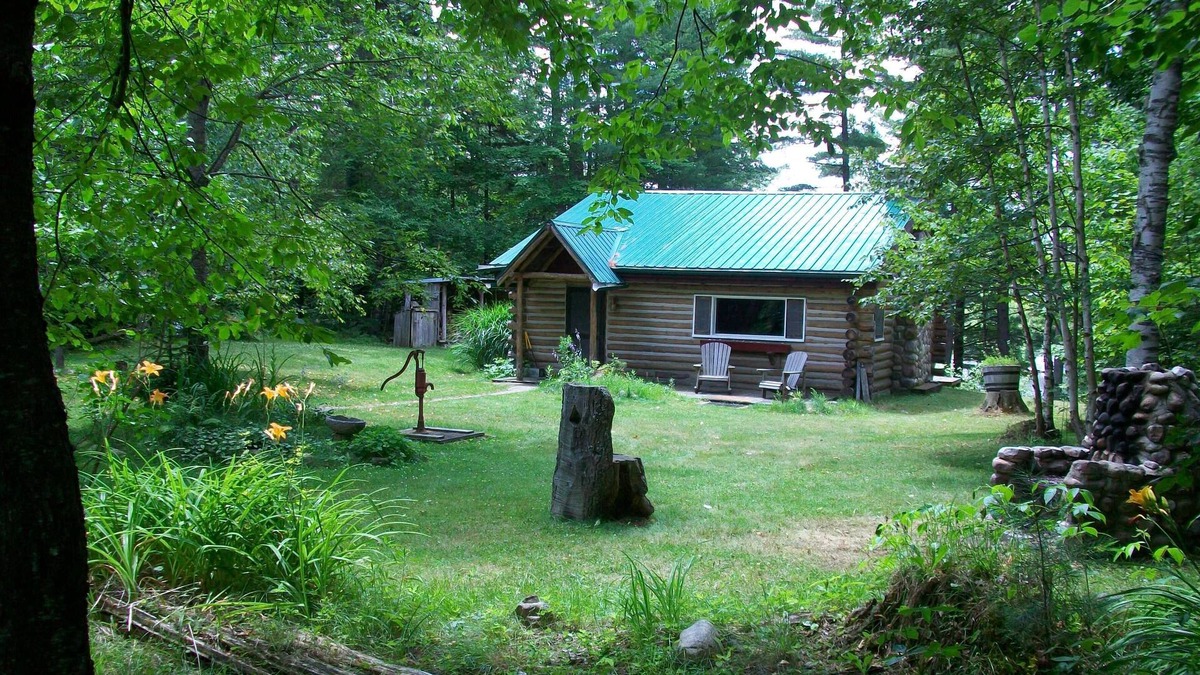 Owls Head Cabin | Adirondack Lakeside Log Cabin With Mountain Views