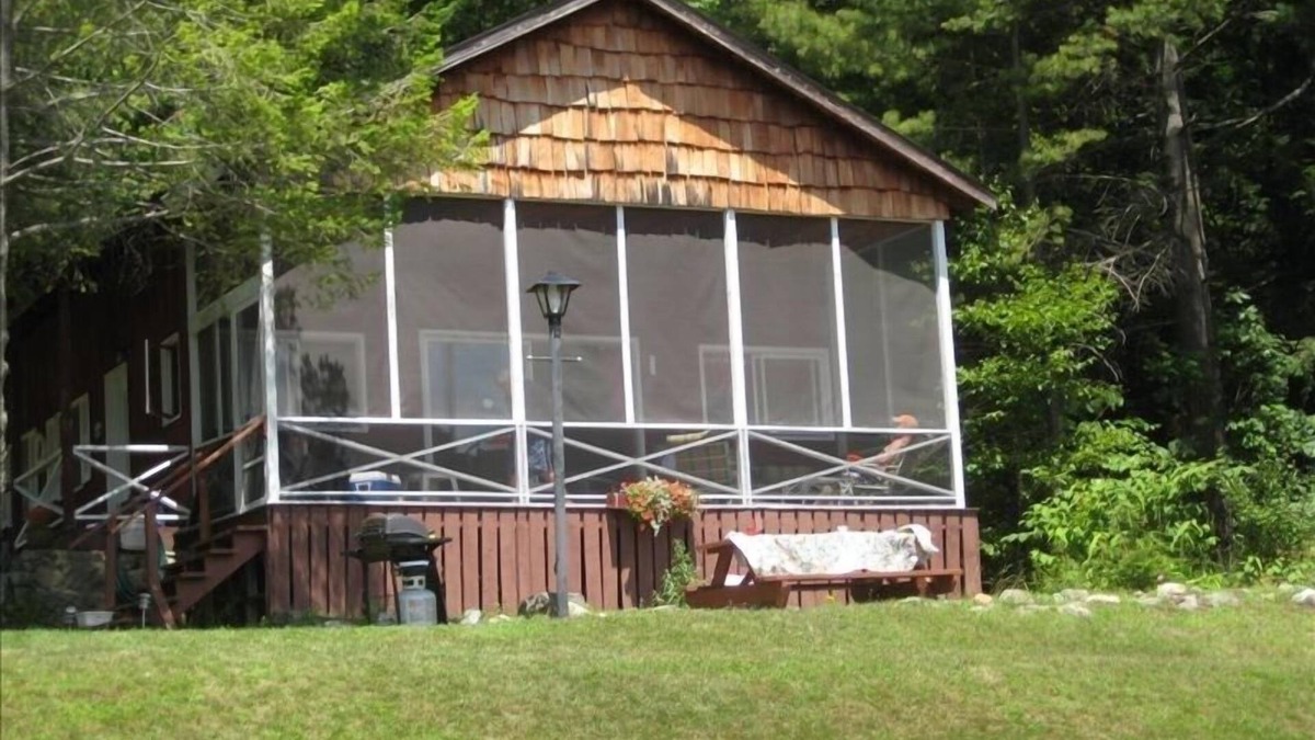 Brant Lake Cottage | Adirondack Lakeside Cottage on Beautiful Brant Lake, NY