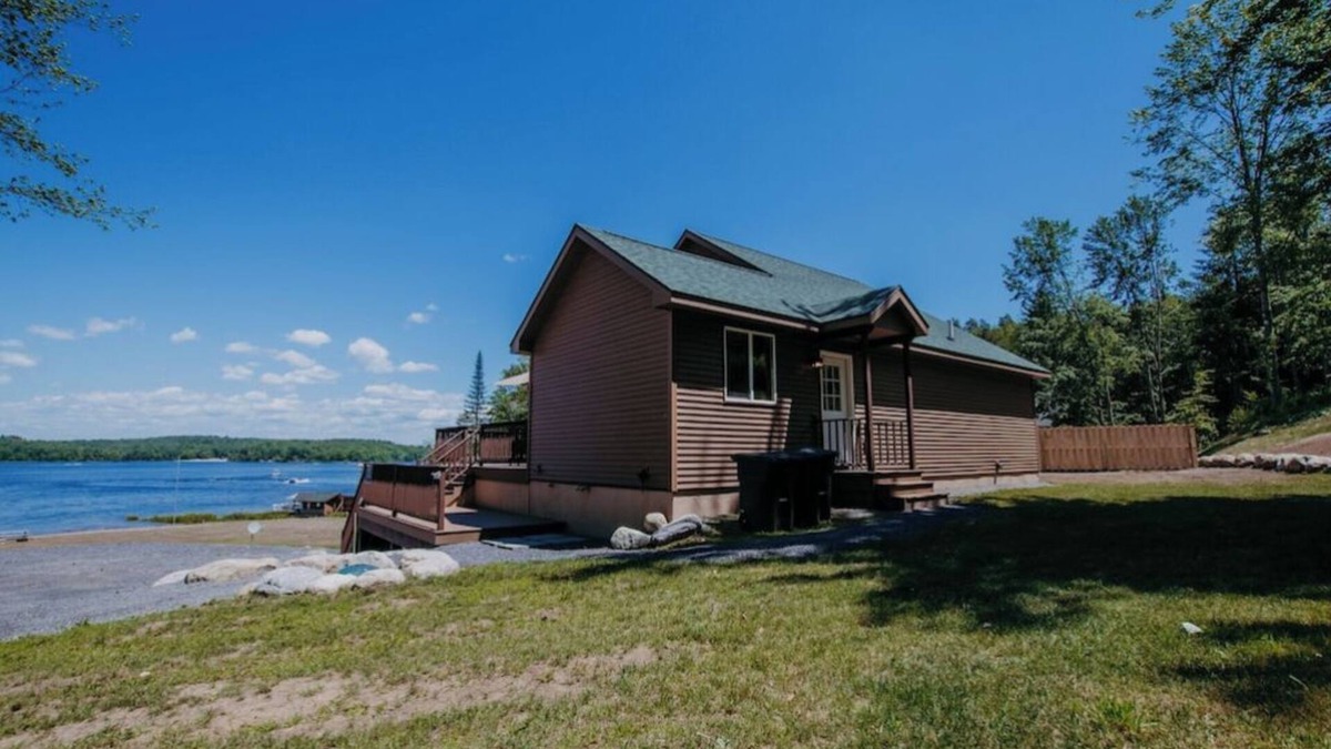 Cold Brook Cabin | Adirondack Lakeside Lodge w/private beach/dock, SUP, wraparound deck, firepit
