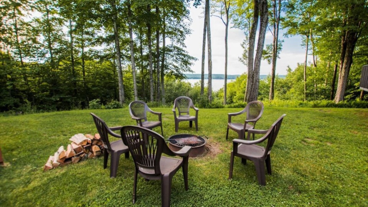 Cold Brook Cabin | Adirondack Lodging with Beach Access & Panoramic Lakeviews