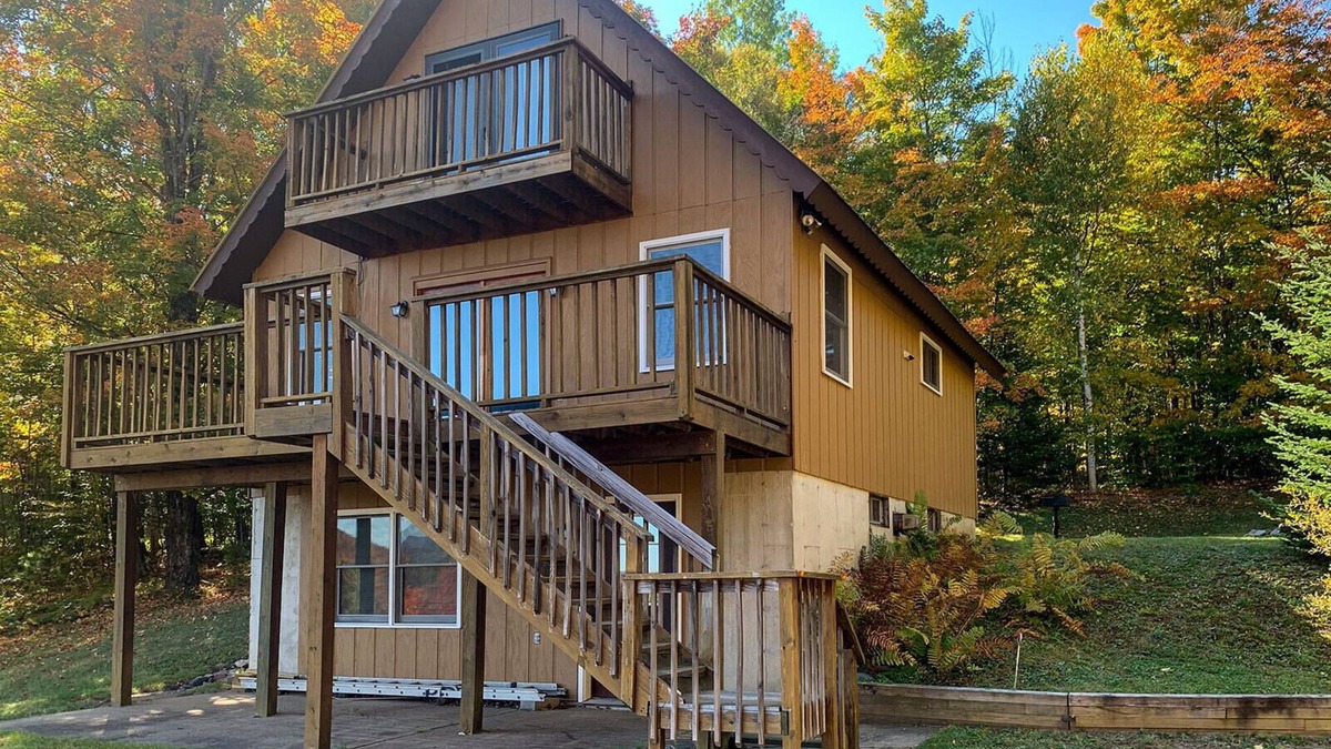 Johnsburg Cabin | Adirondack Retreat
