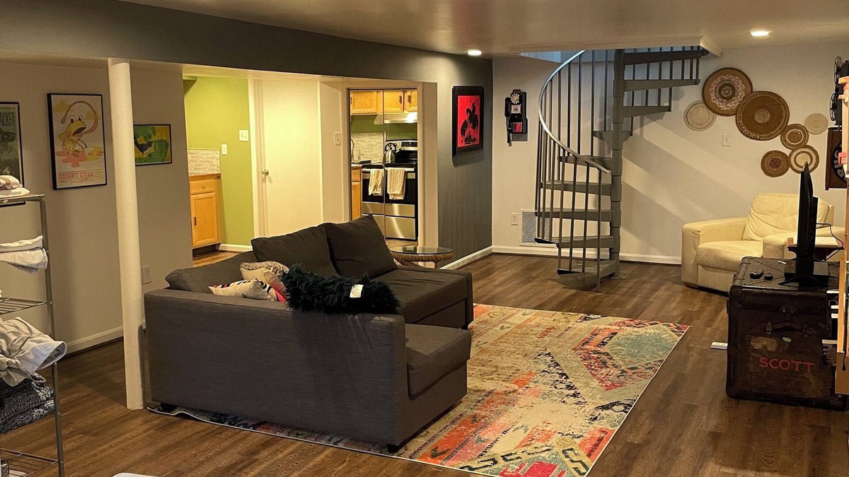 Hillsmere House | Adjacent to Quiet Waters Park and close to Eastport and Downtown Annapolis