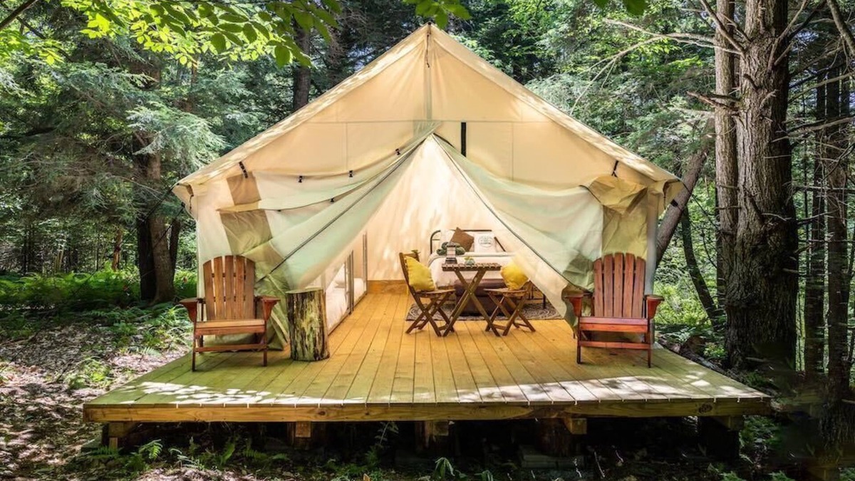 Broadalbin RV Rental | ADK Getaway, As Seen in Travel+Leisure, Glampful