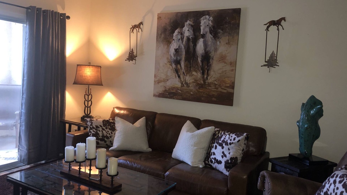 Summerlin Condo | Adorable 1 Bedroom 1 Bath condo with ALL NEW FURNISHINGS!