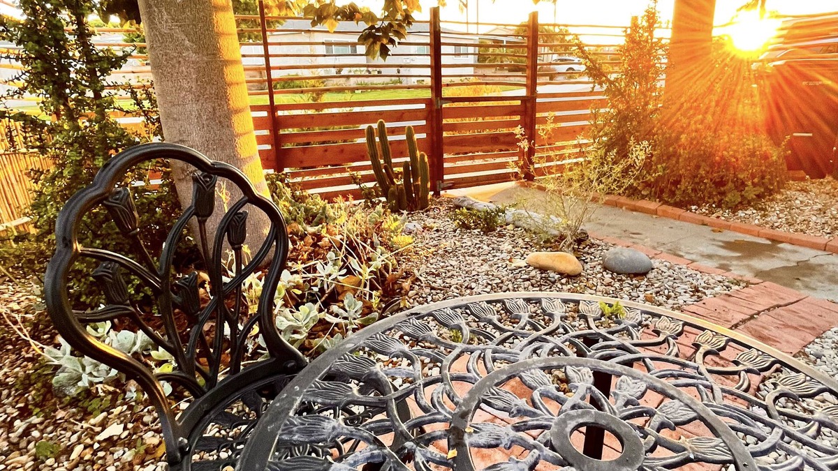 Bay Ho House | Adorable 1 bedroom house 8 min from La Jolla!