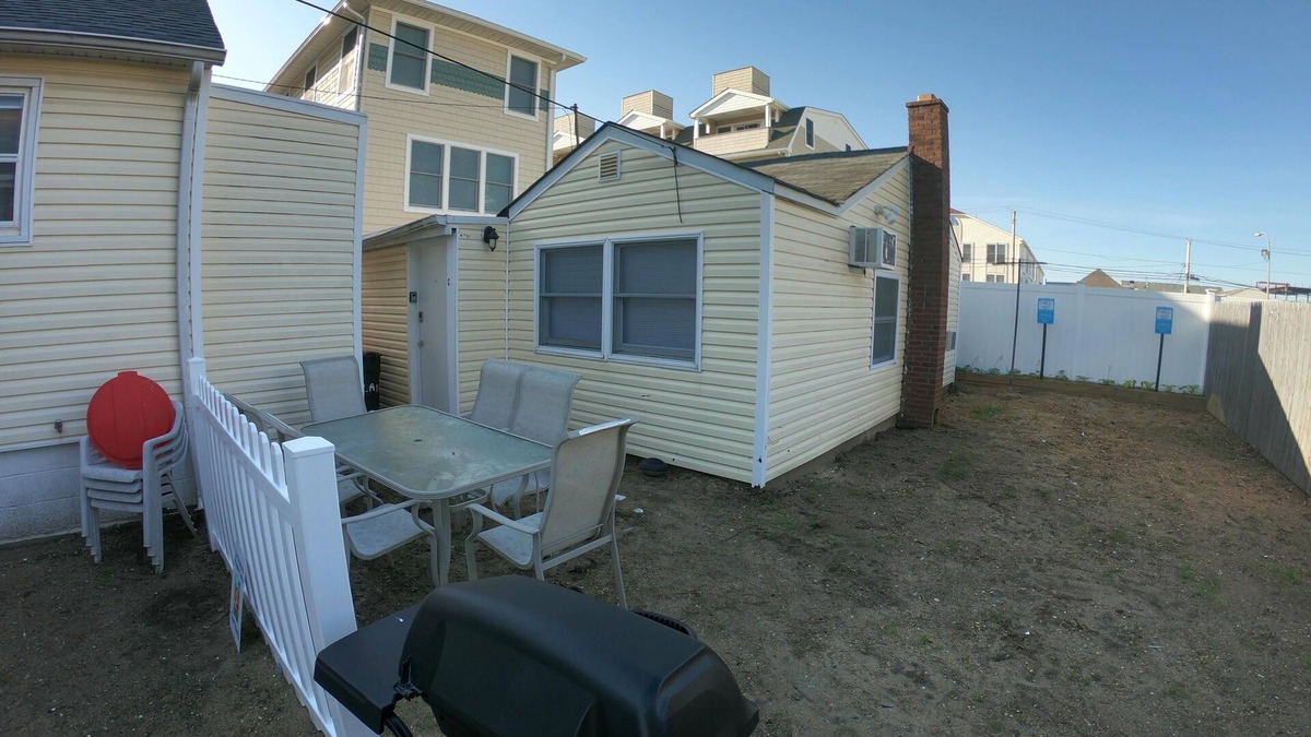 Seaside Heights Apartment | Adorable 2br half a block from the beach