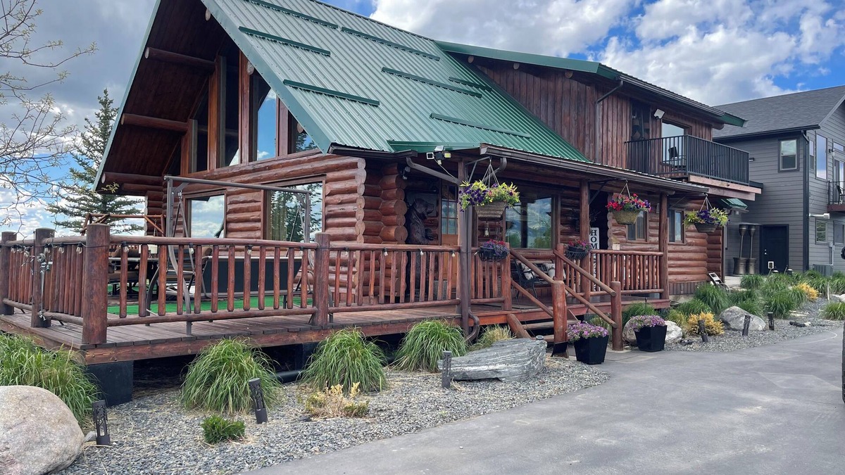 Bozeman Cabin | Adorable Cabin with amazing views!