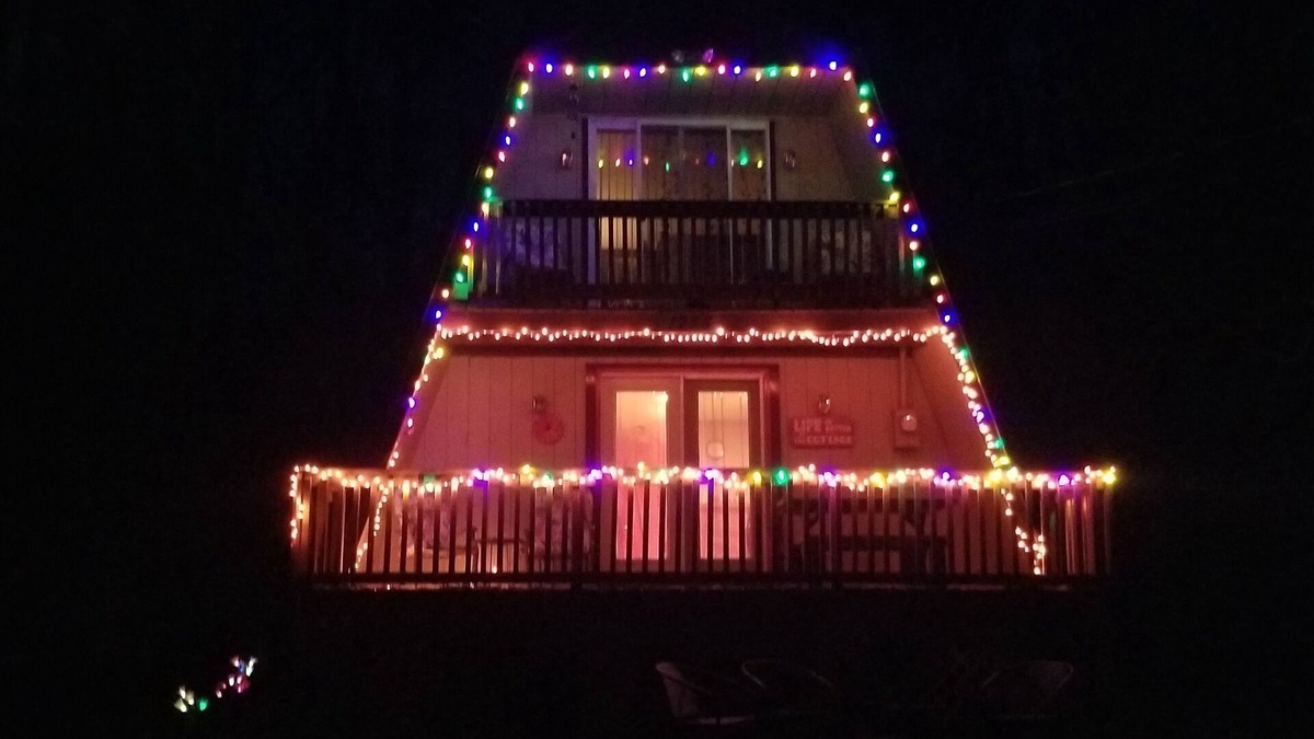 Hickory Hills Cottage | Adorable Cottage in the Poconos!