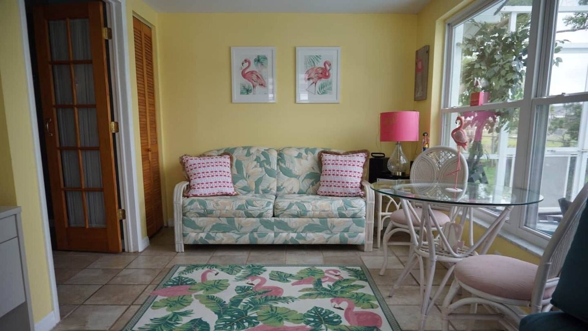 Jasmine Lakes House | Adorable Home, private pool, peaceful private setting in back yard