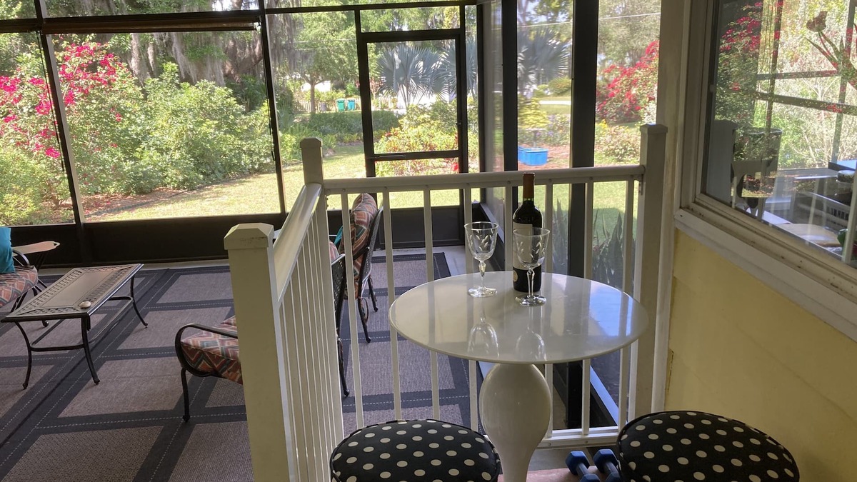 Mount Dora House | Adorable House In Mount Dora