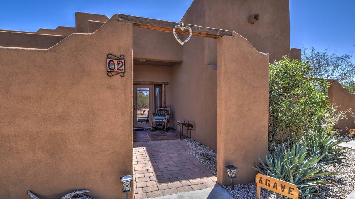 Casa Grande House | Adorable Relaxing Casita with private entry&porch