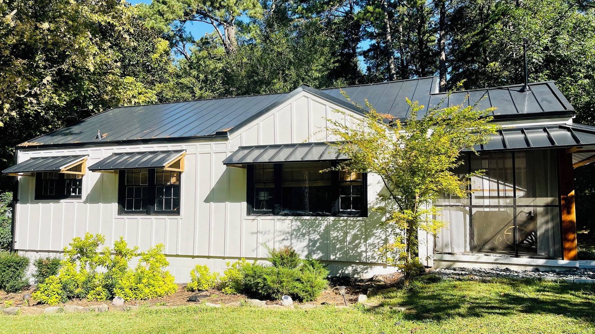 Smyrna House | Adorable Smyrna | Vinings Bungalow minutes from The Battery, Buckhead, Midtown+!