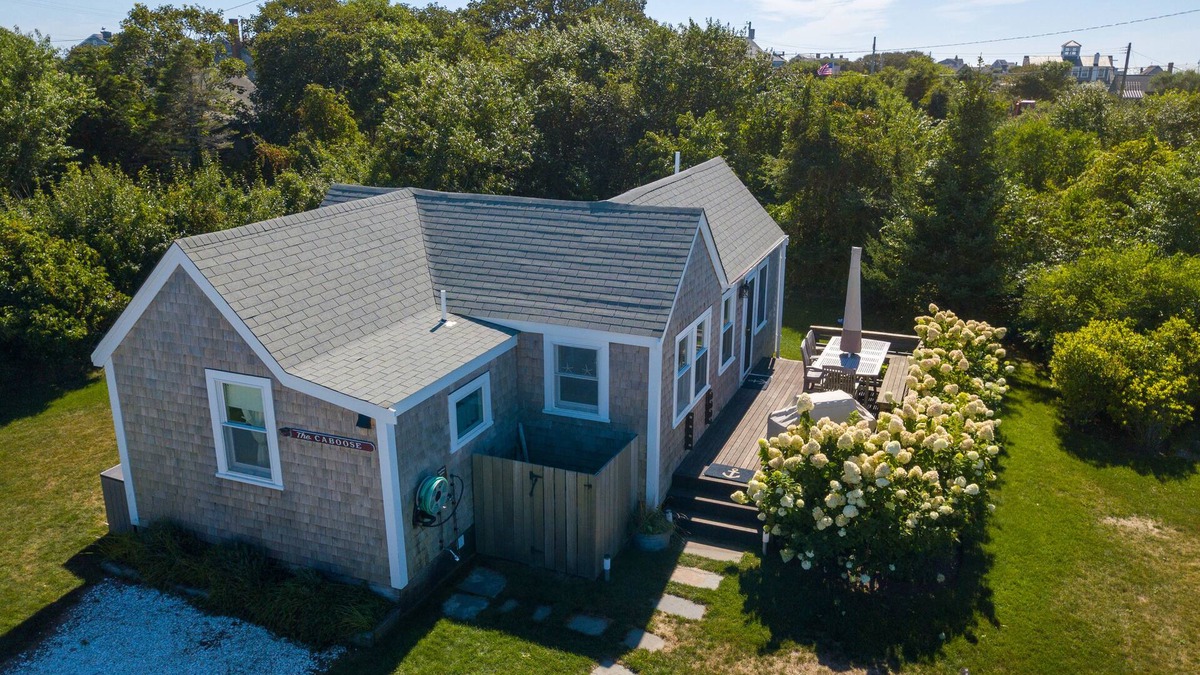 Madaket Cottage | Adorable West End Cottage, Direct Water Views, Walk To Beach-10% OFF 6/22 & 7/8
