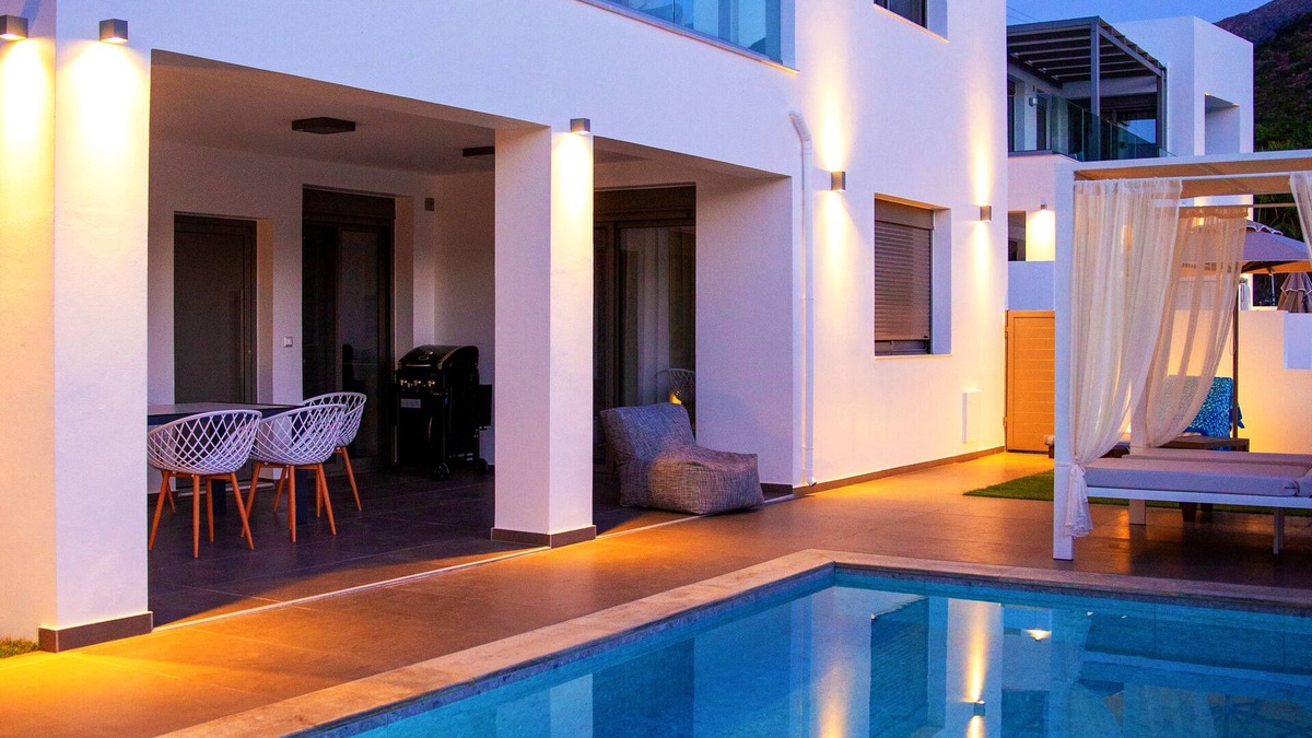 Bali Villa | Adrianna Villa 2