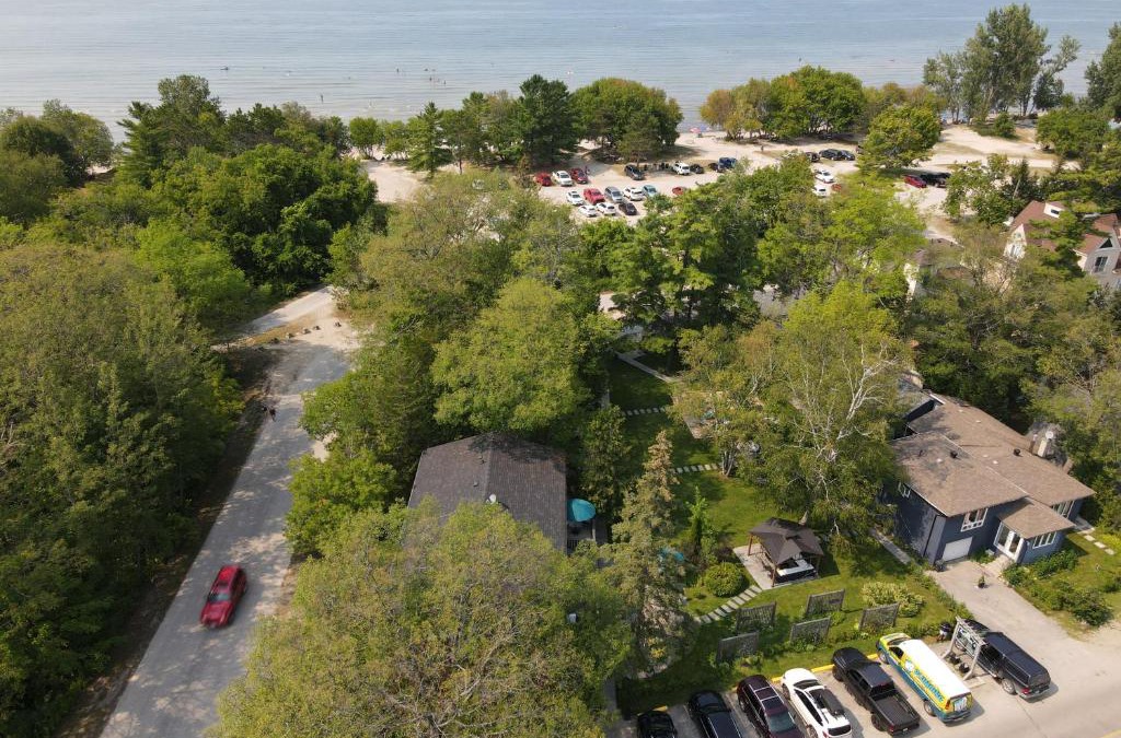 Wasaga Beach House | Adrians Wasaga Beach