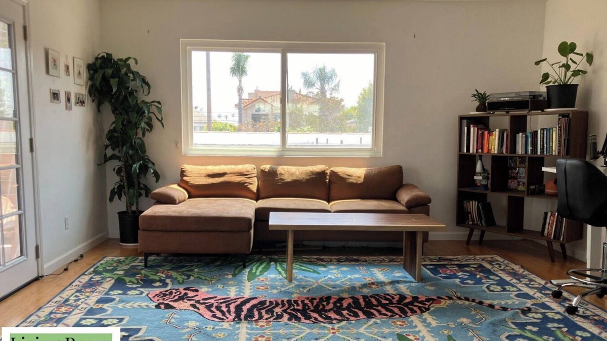 Sunset Park Cottage | ADU with Private Treehouse Vibe! 2br, 1 bath top level of 2-floor ADU.