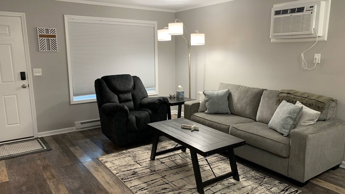 Holly Apartment | Adventure Acres- Suite A5