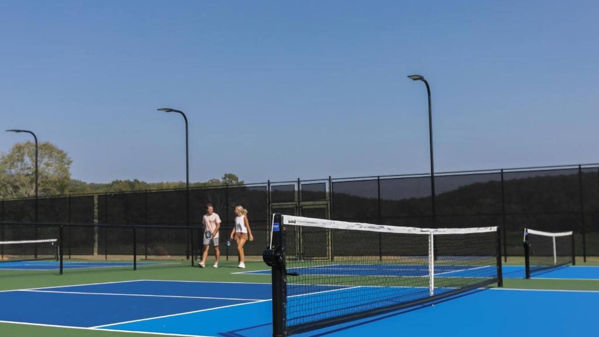 Adairsville Hotel | Adventure and Fun Awaits Creating Memories! On Site Amenities & Activities