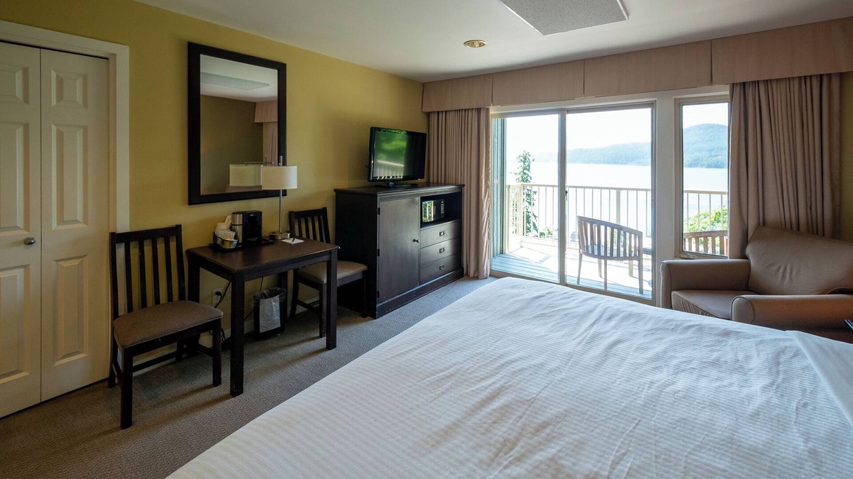 Rosario Hotel | Adventure Awaits—Secluded Orcas Island Stay | Hillside 1952