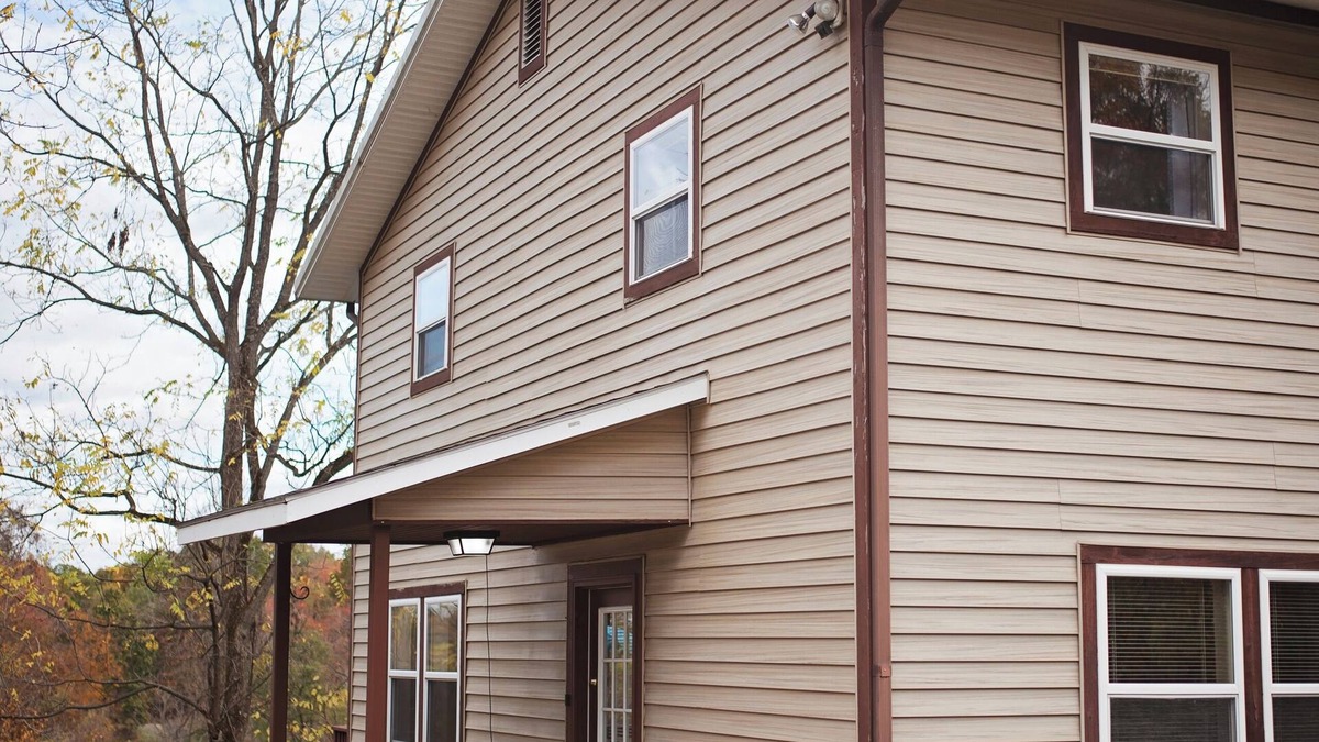 Athens House | Adventure Hub|Biking|Hiking|Hunting|Paddle