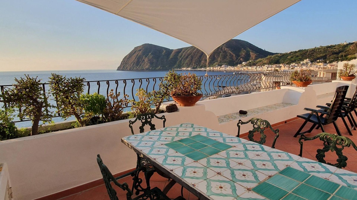 Canneto House | Aeolian Islands Lipari - Canneto - Calandra 6+2 holiday homeseolie