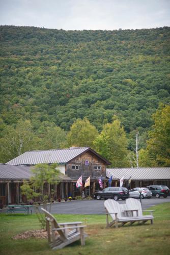 East Dorset Hotel | Aerie Inn of Vermont