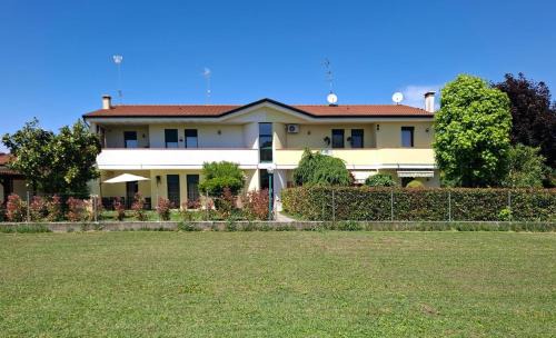 Guarda Veneta Apartment | Affitto Breve Rovigo La Casa sul Grande Fiume Po di Nadine