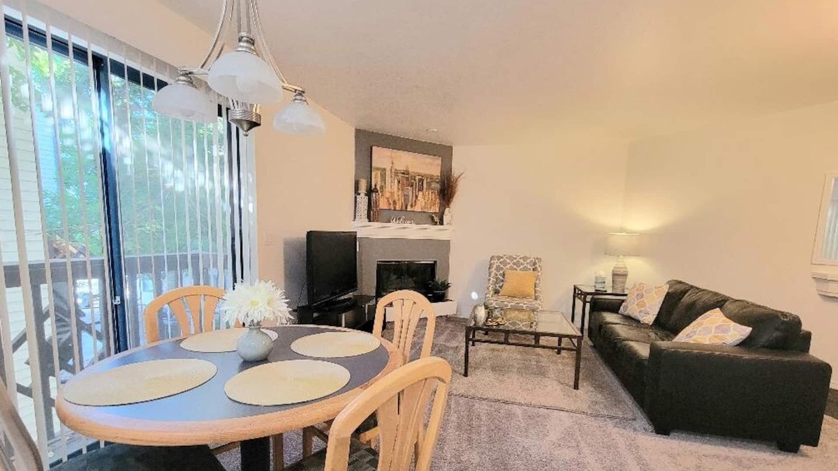Englewood Condo | AFFORDABLE DTC CONDO - 2ND FLOOR