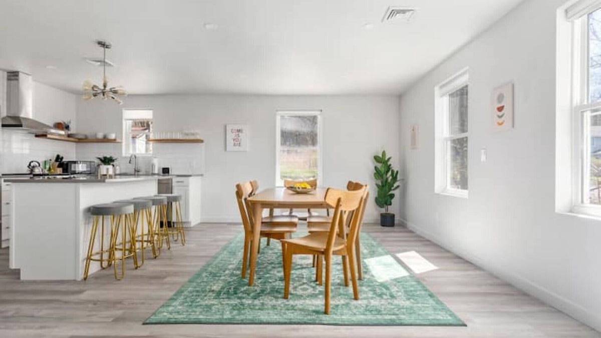 Kerhonkson House | Affordable Luxury Perched Atop The Mountains | Walk to Mill & Main, Rail Trail