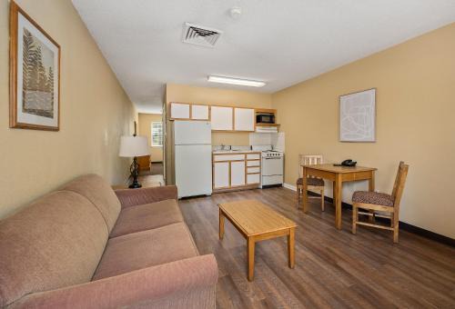 Myrtle Beach Hotel | Affordable Suites Myrtle Beach
