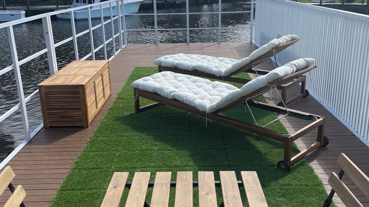 Riverside Park Boat Rental | π€ Affordable Waterfront Houseboat Oasis in Fort Lauderdale π