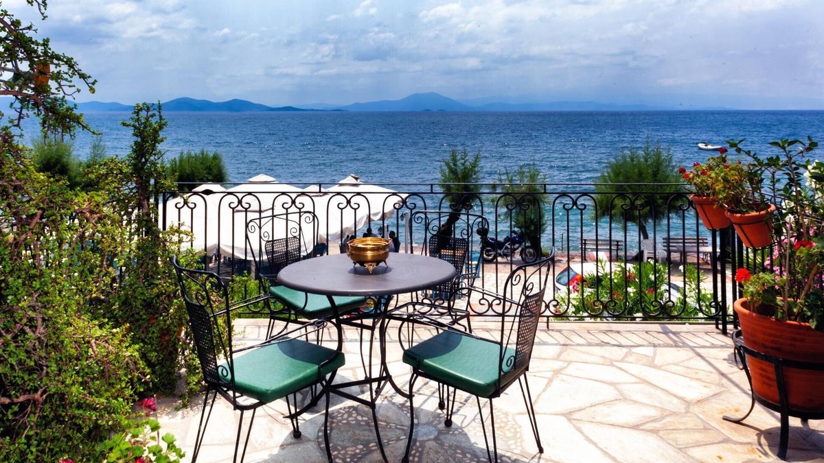 Afissos Apartment | Afissos Seaside Cottage